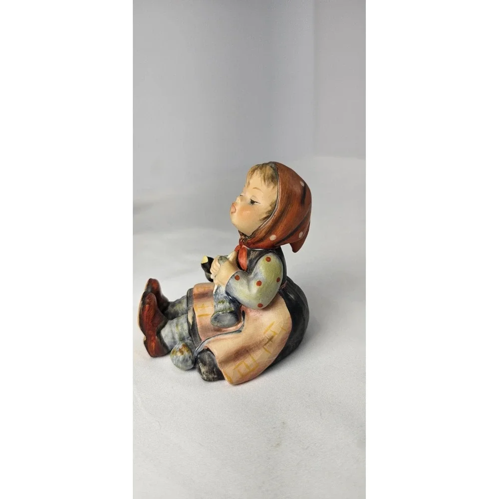 Vintage Goebel Hummel Happy Pastime #69 TMK-3 W. Germany Girl Bird Figurine